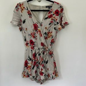 Floral Romper Short Sleeved